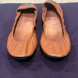 Chestnut size 10 Tieks